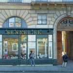 Le magasin Sennelier ou la caverne et l'artiste-картина на заказ