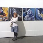Алена Дубовая-Караваева на выставке Ивана Марчука
